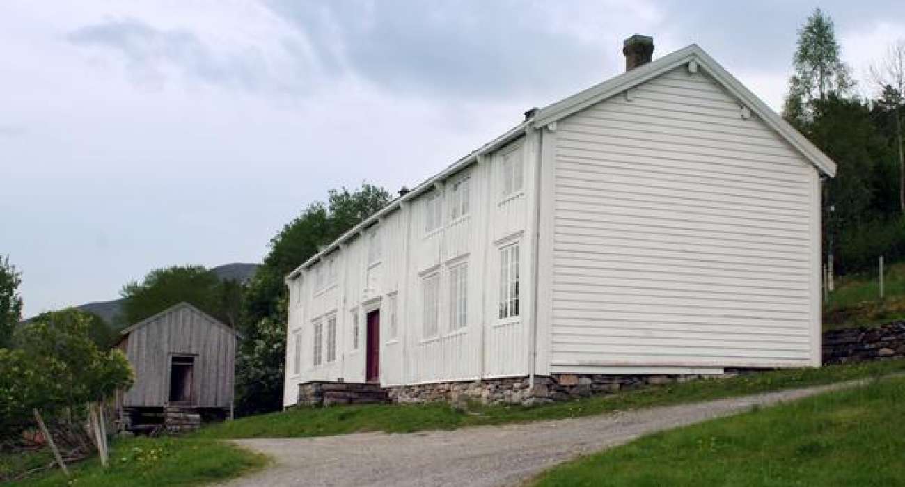 Vorpenes Gård